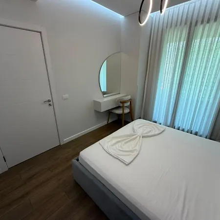 Alesi Apartman *