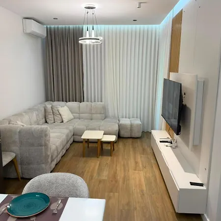 Apartman Alesi *